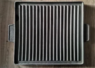 Placa grill cuadrada de hierro fundido Z-049