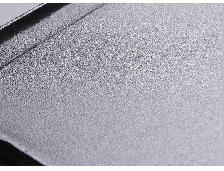 Flat cast iron griddle surface texture