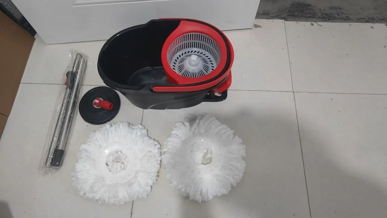 WC-MOP001 red and black spin mop bucket set with two microfiber heads